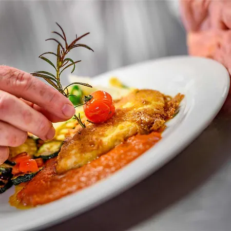 Mercure Parkhotel فندق *